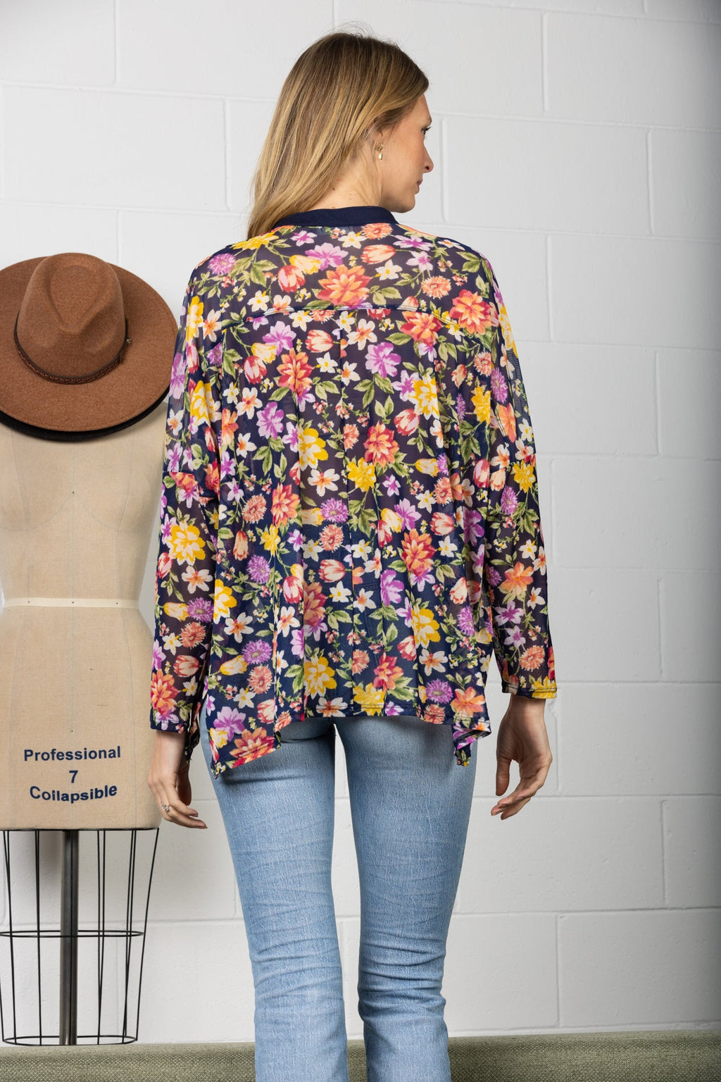 Lightweight Floral Button-Front Relaxed Chiffon Blouse