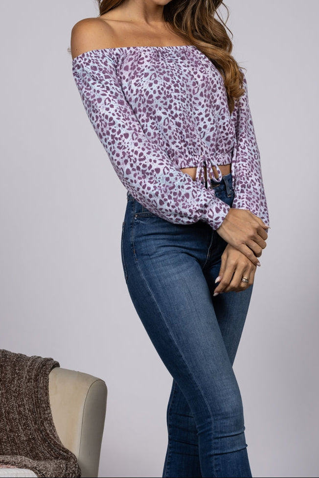 Vividria Off-Shoulder Ruched Long-Sleeve Top｜Soft Stretch Fabric｜Chic & Versatile Everyday Style