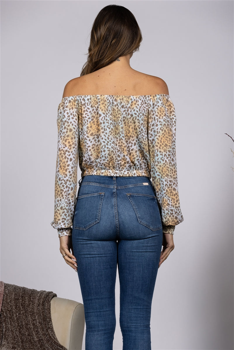 Vividria Off-Shoulder Ruched Long-Sleeve Top｜Soft Stretch Fabric｜Chic & Versatile Everyday Style