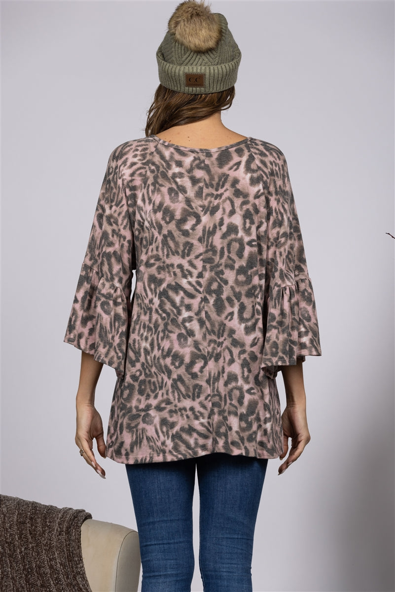 Chic Wide-Sleeve Relaxed Top – A Blend of Effortless Comfort and Bold Style